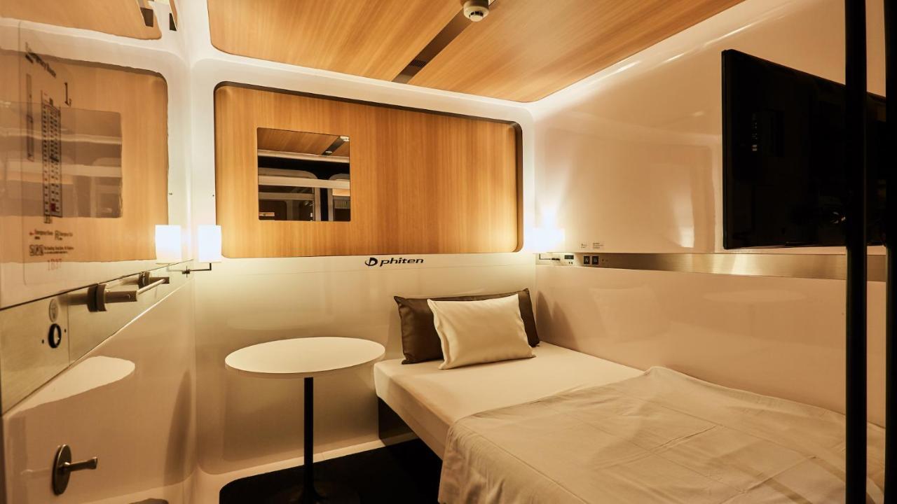 First Cabin Nishi Umeda أوساكا المظهر الخارجي الصورة